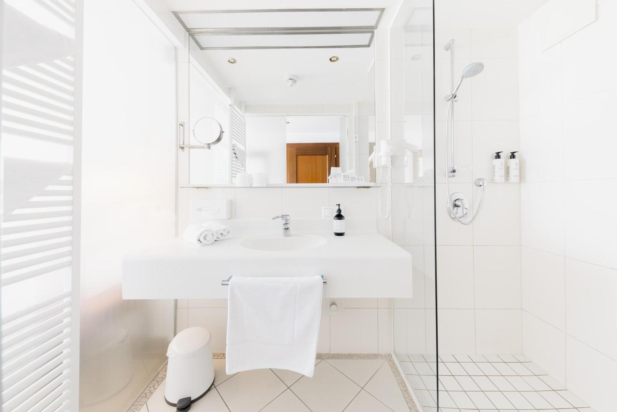 Seehotel Dr. Jilly Pörtschach am Wörthersee Εξωτερικό φωτογραφία